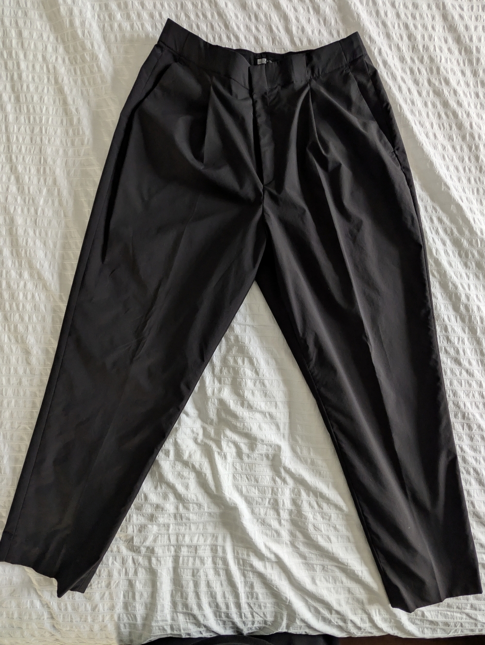 Uniqlo x Theory Women's Black Pleated Tapered Dress Pants